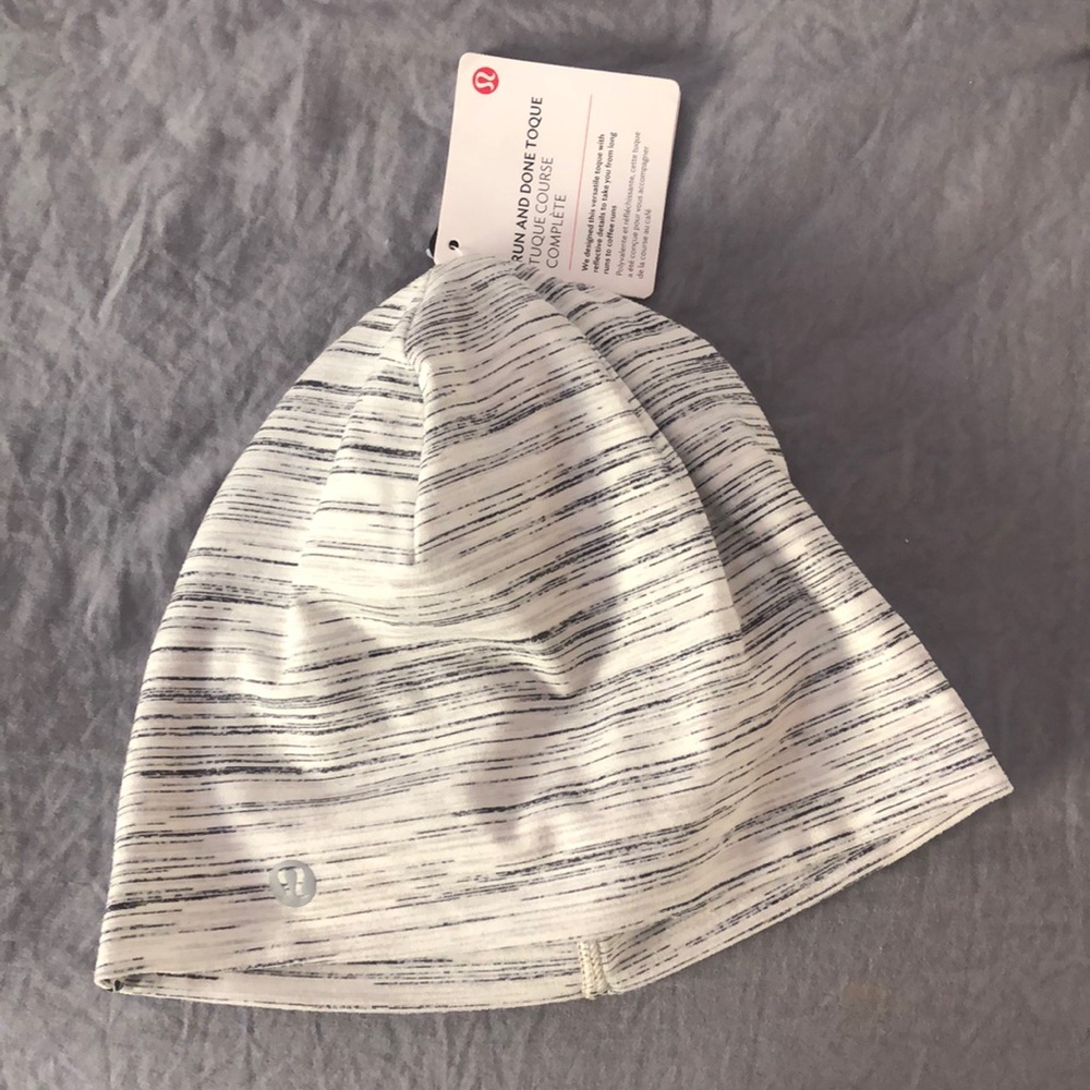 NWT Run & Done Toque Winter Hat
